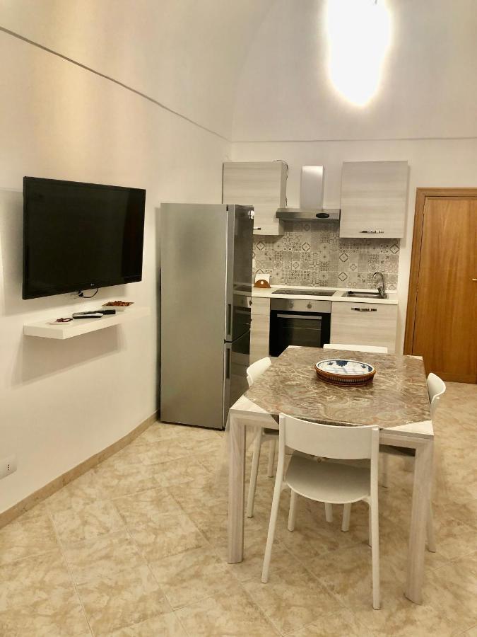 Al Civico 3 Centro Apartment Polignano a Mare Exterior foto